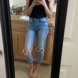 American Eagle Mom Jeans size 0